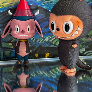 Pato, the dreamy character with droopy ears.